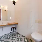 玛拉佐维假日公园酒店 招待所 Kolinec